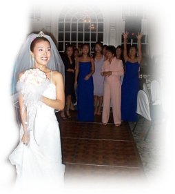 cindydavidbouquet.jpg (13572 bytes)