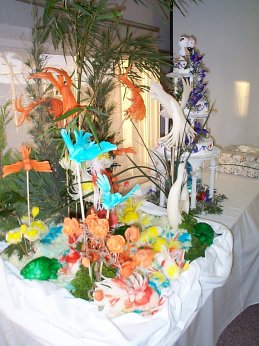 flowers1.jpg (32415 bytes)